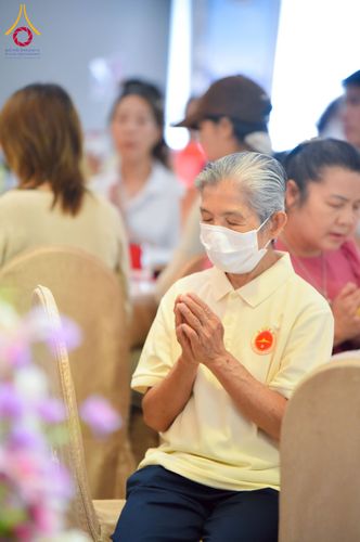 ภาพ No.224827:วันเสาร์ ที่ 10 พฤษภาคม พ.ศ. 2568 วัดพระธรรมกายฮ่องกง จัดพิธีปล่อยปลา บนเรือใหญ่บนอ่าวฮ่องกง และจัดพิธีถวายมหาสังฆทานกลางทะเล ประจำปี 2568 เนื่องในสัปดาห์วิสาขบูชาโลก