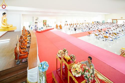 ภาพ No.142348:พิธีทอดผ้าป่าเพื่องานพระพุทธศาสนา , พิธีเจริญพระพุทธมนต์ , พิธีถวายสังฆทานแด่คณะสงฆ์ น้อมบูชาธรรม 80 ปี หลวงพ่อธัมมชโย และครบรอบ 12 ปี ธรรมอุทยานบ้านแป้ง อำเภอพรหมบุรี จังหวัดสิงห์บุรี ในวันเสาร์ที่ 22 มิถุนายน พ.ศ. 2567