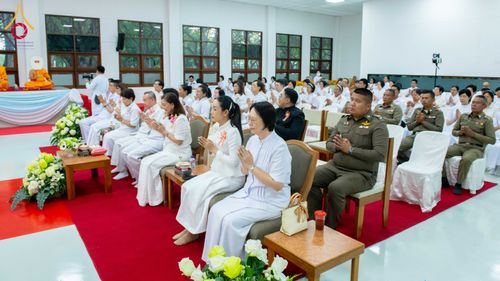 ภาพ No.314463:วันพฤหัสบดีที่ 19 มีนาคม พ.ศ. 2569 พิธีบำเพ็ญกุศล คุณพ่อณรงค์ จินตมากุล โยมบิดา พระครูปลัดรัตนวีรวัฒน์ (รังสฤษดิ์ อิทฺธิจินตโก) ที่ปรึกษาเจ้าคณะจังหวัดปทุมธานี เจ้าอาวาสวัดพระธรรมกาย  ณ ห้องปลูกศรัทธา 2 วัดพระธรรมกาย ปทุมธานี