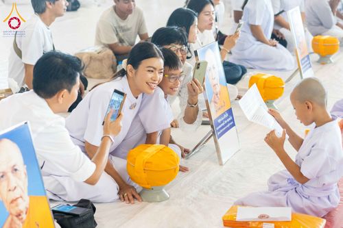 ภาพ No.319463:วันเสาร์ที่ 4 เมษายน พ.ศ.2569 พิธีขอขมา มอบผ้าไตร และถวายบาตรแด่นาคธรรมทายาท ในโครงการบรรพชาสามเณรฟื้นฟูพระพุทธศาสนาทั่วไทย โครงการหน่อแก้วเปรียญธรรม รุ่นที่ 14 โครงการสามเณรยุวธรรมทายาท รุ่นที่ 34 โครงการสามเณรมัชฌิมธรรมทายาท รุ่นที่ 30 ณ สภาธรรมกายสากล