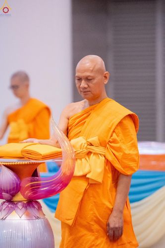ภาพ No.345702:วันพฤหัสบดีที่ 27 สิงหาคม พ.ศ.2569 พิธีทอดผ้าป่าเพื่อถวายอุปกรณ์สื่อโสตทัศน์ อาคาร 82 ปี หลวงพ่อธัมมชโย พิธีทอดผ้าป่าสมทบกฐินวัดพระธรรมกาย และสมทบกฐิน 30,000 กว่าวัดทั่วไทย ครั้งที่ 1 ประจำปี พุทธศักราช 2569 ณ วัดพระธรรมกาย ปทุมธานี