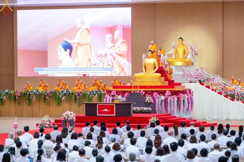 ภาพ No.84734:พิธีบรรจุพระบรมสารีริกธาตุภายในเกตุดอกบัวตูม องค์พระประธาน ณ ห้องแก้วสารพัดนึก 2 วัดพระธรรมกาย ในวันอาสาฬหบูชา อังคารที่ 1 สิงหาคม พ.ศ.2566