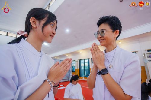 ภาพ No.284571:วันพุธที่ 17  ธันวาคม พ.ศ.2568  พิธีบวชอุบาสิกาแก้ว อินโดนีเซีย ณ ประเทศอินโดนีเซีย