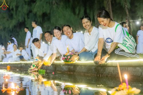 ภาพ No.170351:พิธีลอยกระทงธรรม ณ สระเศรษฐีทะเลบุญ มหาวิหารพระมงคลเทพมุนีฯ วัดพระธรรมกาย วันศุกร์ที่ 15 พฤศจิกายน พ.ศ.2567 (วันเพ็ญ 15 ค่ำ เดือน 12)