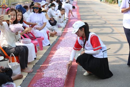 ภาพ No.114219:V.13 ตามติด การเตรียมงาน เก็บงาน การรับบุญของเจ้าหน้าที่หน่วยงานต่างๆ เพื่อโครงการธรรมยาตรา ปีที่ 12 ระหว่างวันที่ 2 - 31 มกราคม พ.ศ. 2567