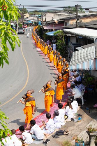 ภาพ No.129056:พระธรรมยาตราเดินธรรมยาตรา ณ ชุมชนรอบศูนย์ปฏิบัติธรรมภาคใต้ อ.บางกล่ำ จ.สงขลา วันที่ 10 มีนาคม พ.ศ. 2567