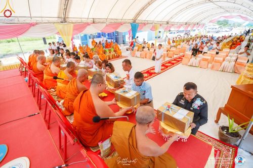ภาพ No.161114:พิธีถวายมหาสังฆทาน 31 วัด , พิธีบุพเปตพลี , พิธีไถ่ชีวิตโค และ ปล่อยพันธ์ุปลาจำนวน 50,000 ชีวิต ณ ศูนย์การศึกษาจอมบึง ต.รางบัว อ.จอมบึง จ.ราชบุรี วันที่ 28 กันยายน พ.ศ. 2567
