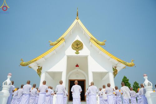 ภาพ No.63055:Photo Story  มหัศจรรย์วัดดงดินแดง Episode 2 โครงการบรรพชาอุปสมบทหมู่ ฟื้นฟูพระพุทธศาสนาทั่วไทย ณ วัดดงดินแดง อ.อมก๋อย จ.เชียงใหม่ วันที่ 3 เมษายน พ.ศ. 2567