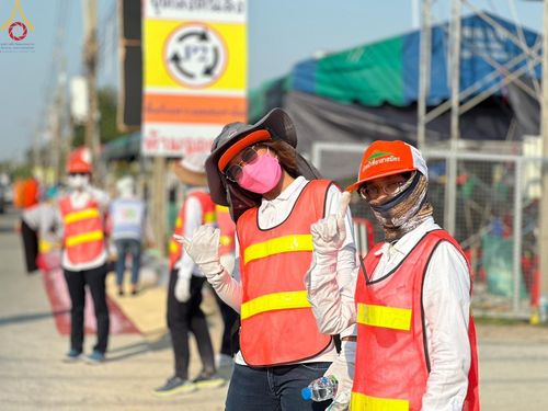 ภาพ No.108707:V.6 บุญเข้า การเตรียมงาน เก็บงาน การรับบุญของเจ้าหน้าที่หน่วยงานต่างๆ เพื่อโครงการธรรมยาตรา กตัญญูบูชามหาปูชนียาจารย์ พระมงคลเทพมุนี (สด จนฺทสโร) พระผู้ปราบมาร อนุสรณ์สถาน 7 แห่ง ปีที่ 12 ระหว่างวันที่ 2 - 31 มกราคม พ.ศ.2567