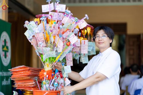 ภาพ No.114828:พิธีทอดผ้าป่าทำนุบำรุงศาสนสถาน ณ วัดโพธิ์เอน ต.บางขุนกอง อ.บางกรวย จ.นนทบุรี วันที่ 18 มกราคม พ.ศ. 2567