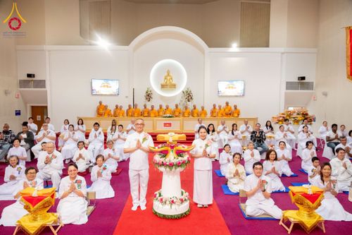 ภาพ No.274313:วันอาทิตย์ที่ 26 ตุลาคม พ.ศ. 2568  พิธีทอดกฐินธรรมชัย สร้างทุกสิ่ง ณ วัดพระธรรมกายออเรกอน ประเทศสหรัฐอเมริกา