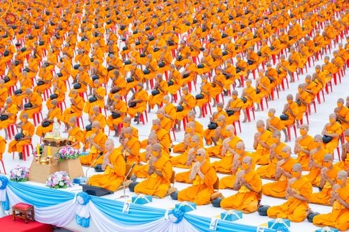 ภาพ No.118519:พิธีตักบาตรพระธรรมยาตรา ปีที่ 12 ณ อนุสรณ์สถานลำดับที่ 5 สถานที่เผยแผ่วิชชาธรรมกายครั้งแรก อนุสรณ์สถานบางปลา จ.นครปฐม วันที่ 25 มกราคม พ.ศ. 2567
