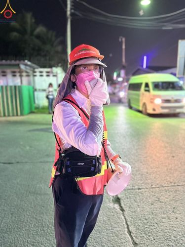 ภาพ No.110046:V.8 พลังทีม การเตรียมงาน เก็บงาน การรับบุญของเจ้าหน้าที่หน่วยงานต่างๆ เพื่อโครงการธรรมยาตรา กตัญญูบูชามหาปูชนียาจารย์ พระมงคลเทพมุนี (สด จนฺทสโร) พระผู้ปราบมาร อนุสรณ์สถาน 7 แห่ง ปีที่ 12 ระหว่างวันที่ 2 - 31 มกราคม พ.ศ.2567