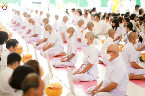 ภาพ No.141386:พิธีบรรพชาอุปสมบท โครงการอุปสมบทหมู่รุ่นผู้บริหาร รุ่นที่ 14 โครงการอุปสมบทหมู่ธรรมทายาท ระดับอุดมศึกษา รุ่นที่ 51 ภาคฤดูฝน ณ โบสถ์พระไตรปิฎก วัดพระธรรมกาย ในวันเสาร์ที่ 15 มิถุนายน พ.ศ. 2567