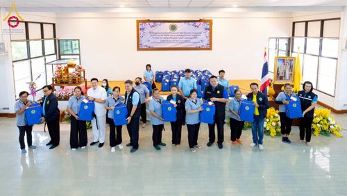 ภาพ No.259752:วันที่ 24 ตุลาคม พ.ศ. 2568 รพ.สต.คลองหนึ่ง อ.คลองหลวง สังกัด อบจ.ปทุมธานี จัดประชุมและมอบครุภัณฑ์ทางการแพทย์ เสริมพลัง อสม. ขับเคลื่อนสุขภาพชุมชนอย่างยั่งยืน ณ วัดพระธรรมกาย