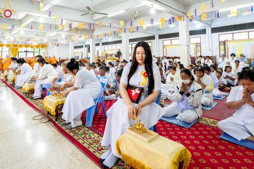 ภาพ No.195254:พิธีทอดผ้าป่าทำนุบำรุงศาสนสถาน ณ วัดพรสวรรค์ ต.หนองบ่อ อ.สองพี่น้อง จ.สุพรรณบุรี ในโครงการธรรมยาตรา กตัญญูบูชา มหาปูชนียาจารย์ พระมงคลเทพมุนี(สด จนฺทสโร) พระผู้ปราบมาร อนุสรณ์สถาน 7 แห่ง ปีที่ 13 วันที่ 13 มกราคม พ.ศ. 2568