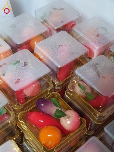 ภาพ No.197983:สาธุชนถวายภัตตาหารเป็นสังฆทาน แด่พระธรรมยาตรา ณ วัดโบสถ์(บน) ตำบลบางคูเวียง อำเภอบางกรวย จังหวัดนนทบุรี ในโครงการธรรมยาตรา กตัญญูบูชา มหาปูชนียาจารย์ พระมงคลเทพมุนี(สด จนฺทสโร) พระผู้ปราบมาร อนุสรณ์สถาน 7 แห่ง ปีที่ 13 วันที่ 19 มกราคม พ.ศ. 2568