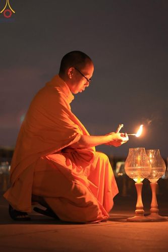 ภาพ No.138081:V.42 ก่อน กลาง เก็บ บุญวันวิสาขบูชา การเตรียมงาน การปฏิบัติงาน และการเก็บงาน ของเจ้าหน้าที่หน่วยงานต่างๆ วันวิสาขบูชา พุธที่ 22 พฤษภาคม พ.ศ. 2567