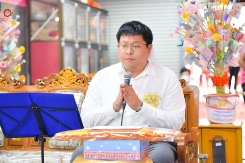 ภาพ No.203568:พิธีทอดผ้าป่าทำนุบำรุงศาสนสถาน ณ วัดตะเคียน ตำบลบางคูเวียง อำเภอบางกรวย จังหวัดนนทบุรี ในโครงการธรรมยาตรา กตัญญูบูชา มหาปูชนียาจารย์ พระมงคลเทพมุนี(สด จนฺทสโร) พระผู้ปราบมาร อนุสรณ์สถาน 7 แห่ง ปีที่ 13 วันที่ 29 มกราคม พ.ศ. 2568