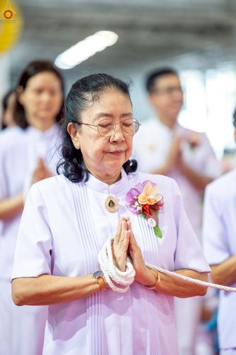 ภาพ No.239070:วันอาทิตย์ที่ 17 สิงหาคม พ.ศ. 2568 งานบุญวันอาทิตย์ พิธีจุดเทียนใจ ไฟนิรันด์ อนันตชัย ณ วัดพระธรรมกาย จ.ปทุมธานี