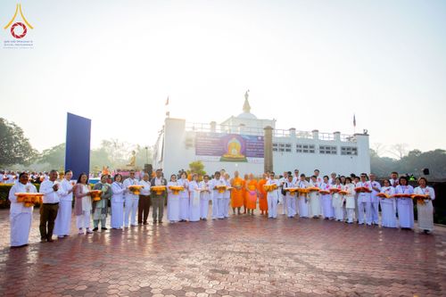 ภาพ No.210037:วันอังคารที่ 4 มีนาคม พ.ศ. 2568 พิธีบรรพชาสามเณรเนปาล 500 รูป ณ ลุมพินี ประเทศเนปาล