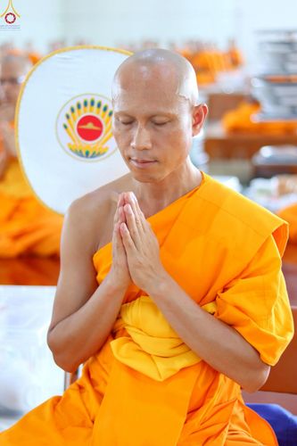 ภาพ No.229731:วันที่ 25 มิถุนายน พ.ศ. 2568 (แรม 15 ค่ำ เดือน 7) พิธีบุพเปตพลี ครั้งที่ 166 ร่วมอุทิศบุญแด่หมู่ญาติที่ล่วงลับไปแล้ว และสืบทอดอายุพระพุทธศาสนา ณ หอฉันคุณยายอาจารย์ฯ วัดพระธรรมกาย