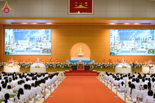 ภาพ No.287634:วันที่ 1 มกราคม พ.ศ. 2569 พิธีบูชาข้าวพระ ณ สภาธรรมกายสากล วัดพระธรรมกาย