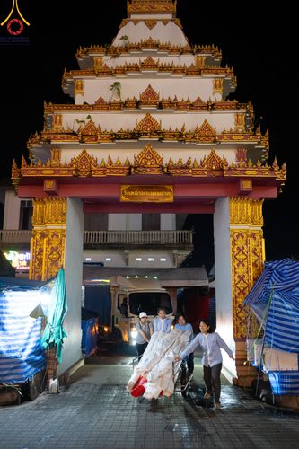 ภาพ No.311134:วันเสาร์ที่ 28 กุมภาพันธ์ พ.ศ. 2569 พิธีตักบาตรพระมหากุศล 11,250 รูป เฉลิมฉลอง 1,250 ปีศรีธรรมราชเจดีย์ สู่มรดกโลก ณ ถนนราชดำเนิน บริเวณหน้าวัดพระมหาธาตุวรมหาวิหาร อ.เมือง จ.นครศรีธรรมราช