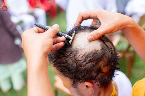 ภาพ No.313371:วันพุธที่ 11 มีนาคม พ.ศ. 2569 พิธีตัดปอยผมโครงการบรรพชาสามเณร  ณ วัดอเชศวร (Aksheswar Mahavihar) ประเทศเนปาล