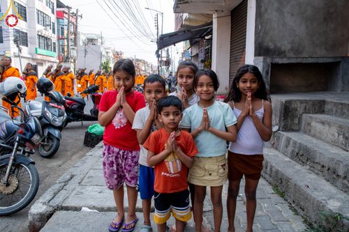 ภาพ No.317033:วันเสาร์ที่ 28 มีนาคม พ.ศ.2569 ธรรมยาตราจาริก ณ ซุ้มประตูลุมพินีเกต(Lumbini Gate) ประเทศเนปาล