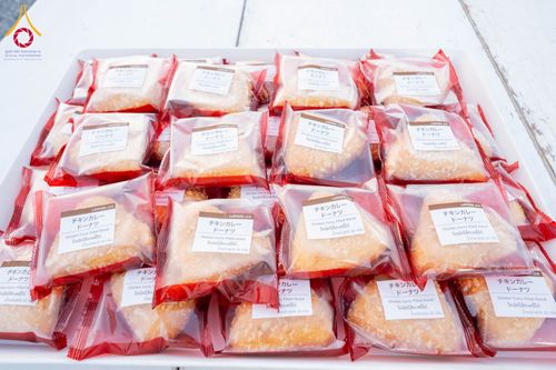 ภาพ No.295915:วันที่ 17 มกราคม พ.ศ. 2569 พิธีถวายภัตตาหารเป็นสังฆทาน แด่พระธรรมยาตรา ณ วัดโบสถ์บน ต.บางคูเวียง จ.นนทบุรี อนุสรณ์สถานลำดับที่ 4 สถานที่เกิดด้วยกายธรรม ในโครงการธรรมยาตรา กตัญญูบูชา มหาปูชนียาจารย์ พระมงคลเทพมุนี(สด จนฺทสโร) พระผู้ปราบมาร อนุสรณ์สถาน 7 แ