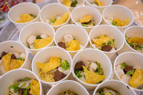 ภาพ No.287364:วันที่ 3 มกราคม พ.ศ.2569 พิธีถวายภัตตาหารเป็นสังฆทาน แด่พระธรรมยาตรา ณ วัดพระธรรมกาย  จังหวัดปทุมธานี ในโครงการธรรมยาตรา กตัญญูบูชา มหาปูชนียาจารย์ พระมงคลเทพมุนี(สด จนฺทสโร) พระผู้ปราบมาร อนุสรณ์สถาน 7 แห่ง ปีที่ 14