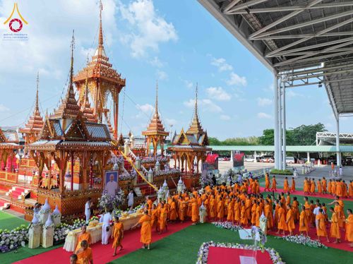 ภาพ No.316661:วันอาทิตย์ที่ 29 มีนาคม พ.ศ. 2569 พิธีทอดผ้าบังสุกุลและพิธีชำระร่าง โยมพ่อณรงค์ จินตมากุล  สิริอายุ 99 ปี 11 เดือน โยมบิดา พระครูปลัดรัตนวีรวัฒน์ (รังสฤษดิ์ อิทฺธิจินตโก) ที่ปรึกษาเจ้าคณะจังหวัดปทุมธานี เจ้าอาวาสวัดพระธรรมกาย  ณ ฌาปนสถานชั่วคราว ทางเข้า 