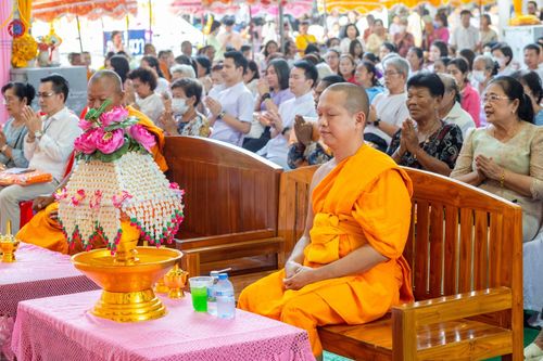 ภาพ No.167077:พิธีทอดกฐิน ณ วัดอัยยิการาม จ.ปทุมธานี ในโครงการกฐินสามัคคีทั่วไทย 30,000 วัด บูชาธรรม 80 ปี หลวงพ่อธัมมชโย โดยคณะศิษยานุศิษย์วัดพระธรรมกาย วันที่ 23 ตุลาคม พ.ศ. 2567