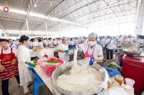 ภาพ No.209149:วันเสาร์ที่ 1 มีนาคม พ.ศ. 2568 สัมมนาใหญ่ ผู้นำบุญ 10,000 คน เพื่องานมหาสังฆทาน 40,000 กว่าวัดทั่วประเทศ ณ สภาธรรมกายสากล วัดพระธรรมกาย