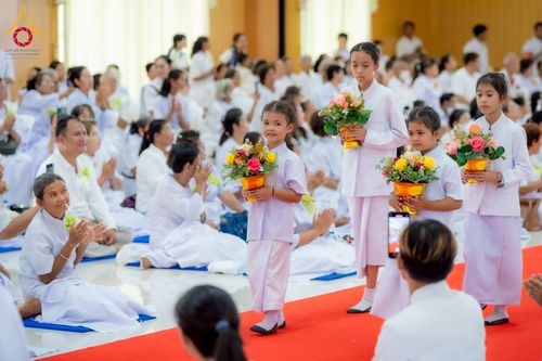 ภาพ No.252775:วันที่ 12 ตุลาคม พ.ศ. 2568 พิธีทอดกฐินครบรอบ 12 ปี เพื่อสร้างถนนธรรมวิถี ณ ศูนย์ปฏิบัติธรรมนครราชสีมา