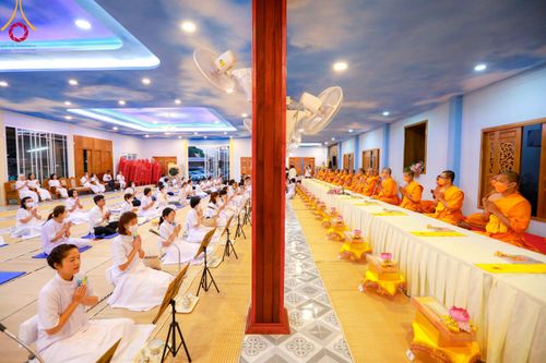 ภาพ No.113644:พิธีถวายภัตตาหารเป็นสังฆทาน แด่คณะพระธรรมยาตรา ปีที่ 12 วันที่ 17 มกราคม พ.ศ. 2567 ณ วัดโบสถ์(บน) บางคูเวียง จ.นนทบุรี