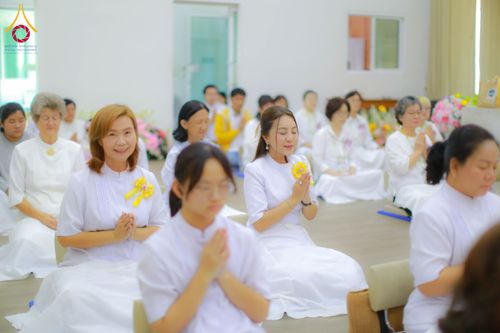 ภาพ No.197572:พิธีถวายสังฆทานคณะสงฆ์ 2 นิกายเชื่อมสัมพันธ์ไทย-เกาหลี วันอาทิตย์ที่ 5 มกราคม พ.ศ. 2568 ณ อาคารชมรมภาวนารักษ์ วัดพระธรรมกาย อำเภอคลองหลวง จังหวัดปทุมธานี