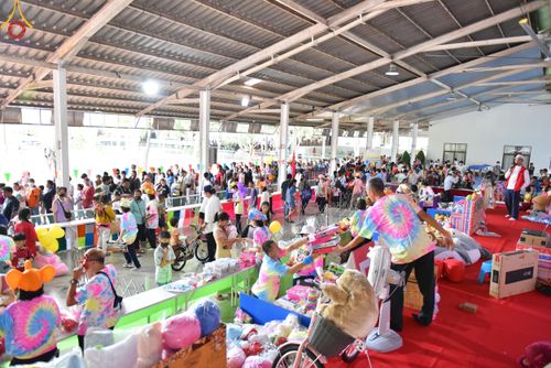 ภาพ No.111245:กิจกรรมงานวันเด็กแห่งชาติ รวมพลังเด็กเก่งและดี สร้างความดีสากล ปีที่ 6 ร่วมจัดโดย เทศบาลเมืองท่าโขลง พุทธสมาคมปทุมธานี องค์การบริหารส่วนตำบลคลองสาม ณ วัดพระธรรมกาย จ.ปทุมธานี วันที่ 13 มกราคม พ.ศ. 2567