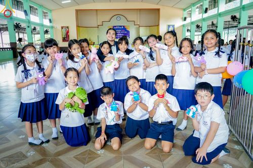 ภาพ No.104815:วันรวมพลังเด็กดี V-star ผู้นำฟื้นฟูศีลธรรมโลก จังหวัดพังงา วันที่ 22 ธันวาคม พ.ศ. 2566 ณ โรงเรียนอนุบาลพังงา