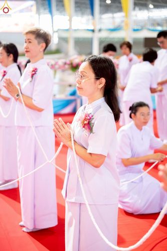 ภาพ No.233973:วันอาทิตย์ที่ 20 กรกฎาคม พ.ศ.2568 พิธีจุดเทียนใจ ไฟนิรันด์ อนันตชัย วัดพระธรรมกาย