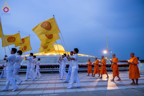 ภาพ No.224229:วันที่ 3-5 พฤษภาคม พ.ศ. 2568  กิจวัตร-กิจกรรมโครงการปฏิบัติธรรมอบรมศีลธรรม “บวชอุบาสิกาแก้ว” ถวายเป็นพระราชกุศล แด่พระบาทสมเด็จพระเจ้าอยู่หัว เนื่องในโอกาสมหามงคล “วันฉัตรมงคล” ณ วัดพระธรรมกาย อ.คลองหลวง จ.ปทุมธานี