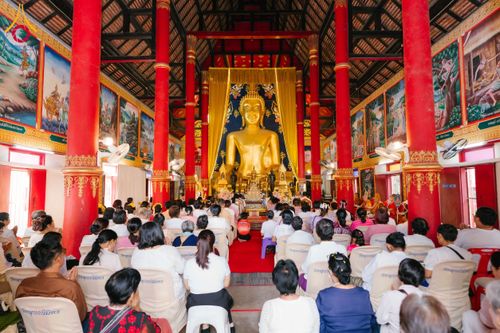 ภาพ No.169308:พิธีทอดกฐิน ณ วัดพุทธนิมิตร จ.เชียงใหม่ ในโครงการกฐินสามัคคีทั่วไทย 30,000 วัด บูชาธรรม 80 ปี หลวงพ่อธัมมชโย โดยคณะศิษยานุศิษย์วัดพระธรรมกาย วันที่ 24 ตุลาคม พ.ศ. 2567