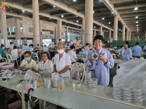 ภาพ No.61358:V.36 ทุ่มเทเพื่อพ่อ 80 ปี ภาพการเตรียมงานของหน่วยงานต่างๆ เพื่อพิธีฉลองอายุวัฒนมงคล 80 ปี หลวงพ่อธัมมชโย และรับถวายมหาสังฆทาน 10,000 กว่าวัดทั่วประเทศ ในวันคุ้มครองโลก จันทร์ที่ 22 เมษายน พ.ศ.2567