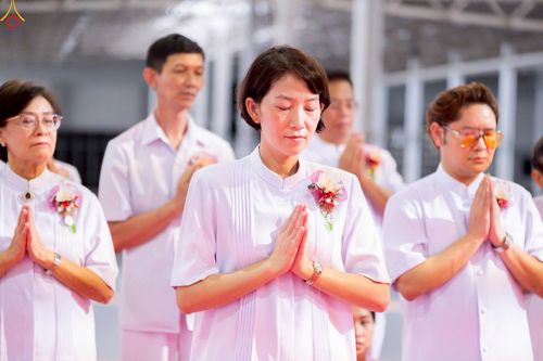 ภาพ No.240217:วันอาทิตย์ที่ 24 สิงหาคม พ.ศ. 2568 งานบุญวันอาทิตย์ พิธีจุดเทียนใจ ไฟนิรันด์ อนันตชัย ณ วัดพระธรรมกาย จ.ปทุมธานี