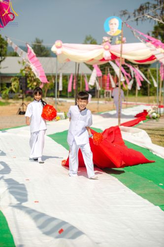 ภาพ No.175133:พิธีทอดกฐินสถาปนา แผ่นสิริฉะทะนะรัสมี(หลังคา) อาคาร 80 ปี หลวงพ่อธัมมชโย ณ ศูนย์ปฏิบัติธรรมวิหารแดง จ.สระบุรี วันเสาร์ที่ 9 พฤศจิกายน พ.ศ. 2567