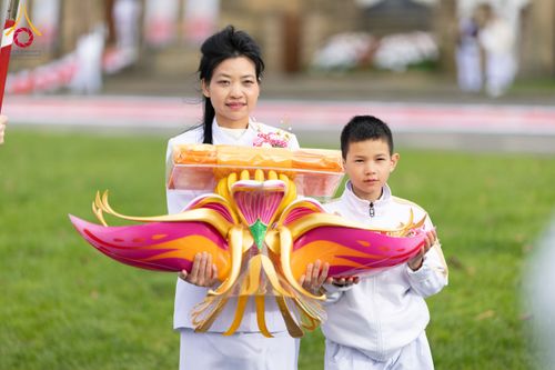 ภาพ No.173123:พิธีกฐินปุญญรังสีเศรษฐี ณ วัดพระธรรมกายนิวคาสเซิล สหราชอาณาจักร วันอาทิตย์ที่ 27 ตุลาคม พ.ศ. 2567