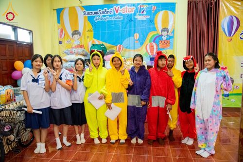 ภาพ No.184189:กิจกรรมวันรวมพลังเด็กดี V-Star จังหวัดตาก ประจำปี 2567  วันที่ 6 ธันวาคม พ.ศ. 2567 ณ วัดดอนเจดีย์ อ.พบพระ จ.ตาก