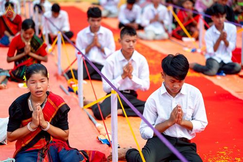 ภาพ No.257522:วันที่ 17 ตุลาคม พ.ศ. 2568 พิธีทอดกฐินสมทบวัดกัลยาณมิตรต่างประเทศ  บูชาธรรม 81 ปี หลวงพ่อธัมมชโย ณ ศูนย์ปฏิบัติธรรมไมตรีปูร์ เมืองคาร์การชารี ประเทศบังกลาเทศ 