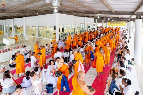 ภาพ No.245185:วันเสาร์ที่ 13 กันยายน พ.ศ. 2568 พิธีถวายสังฆทานแด่คณะสงฆ์ 323 วัด ปีที่ 21 ครั้งที่ 181 พิธีมอบกองทุนหนุนแรงใจช่วยครูใต้ ปีที่ 18 ครั้งทึ่ 144 และพิธีทำบุญอุทิศส่วนกุศลให้ผู้วายชนม์ ณ ศูนย์ปฏิบัติธรรมภาคใต้ จ.สงขลา